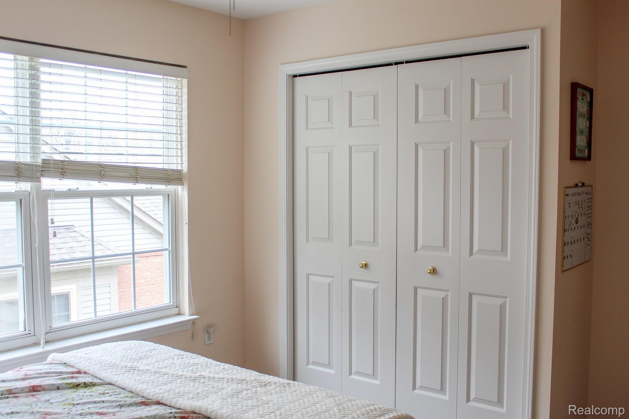 770 Cherry Grove Road Canton, MI 48188 - Photo 25 of 44 Bed 2.2