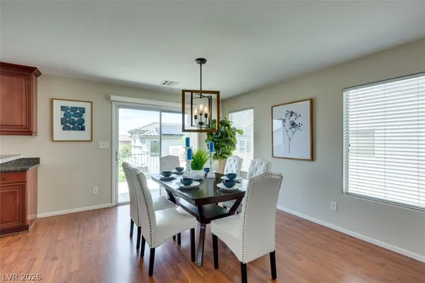 $2,395 | 304 Windsor Ridge Avenue, Las Vegas, NV 89183