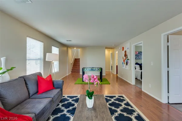 $2,395 | 304 Windsor Ridge Avenue, Las Vegas, NV 89183