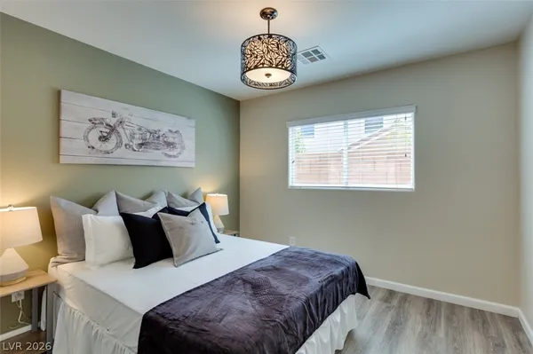 $2,395 | 304 Windsor Ridge Avenue, Las Vegas, NV 89183