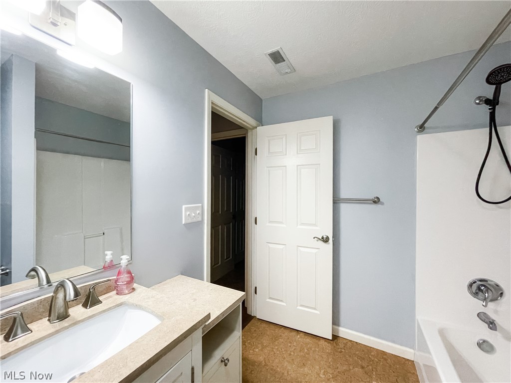 447 Strader Road Akron, OH 44305 - Photo 22 of 28 Gallery Image 22