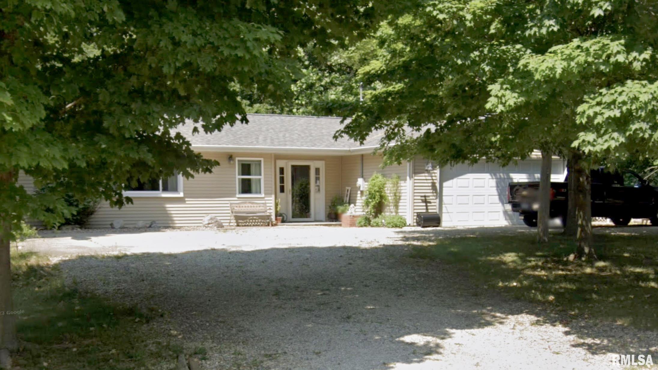 206 East Alconbury Road Metamora, IL 61548 - Photo 1 of 1