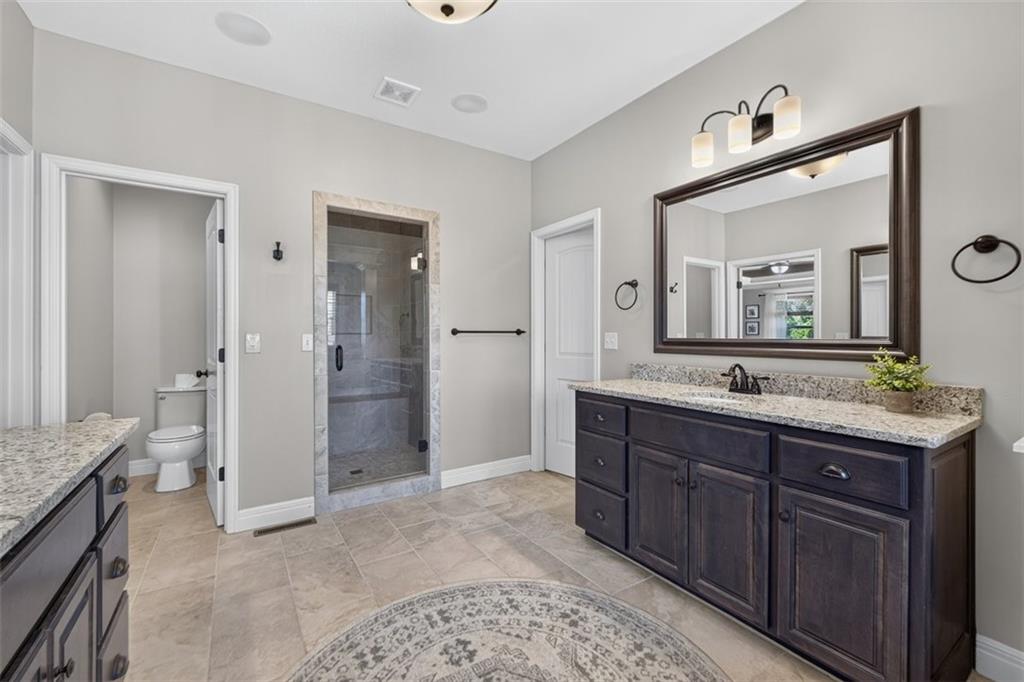 221 Southwest Roosevelt Ridge Lee's Summit, MO 64081 - Photo 36 of 94 Gallery Image 36