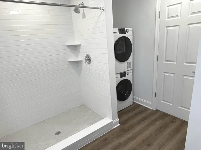 $2,250 | 26 South State Street, Unit 2A, Newtown, PA 18940