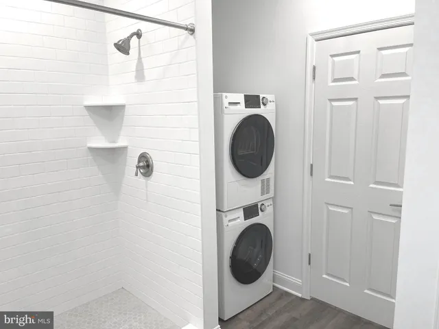 $2,250 | 26 South State Street, Unit 2A, Newtown, PA 18940