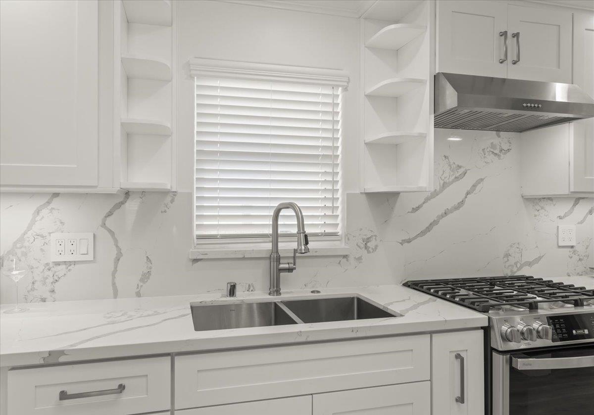 272 Clay Street Monterey, CA 93940 - Photo 17 of 43