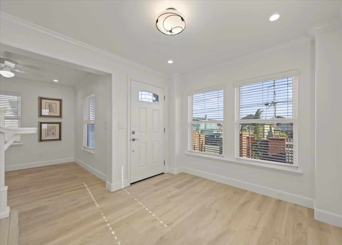 272 Clay Street Monterey, CA 93940 - Photo 7 of 43