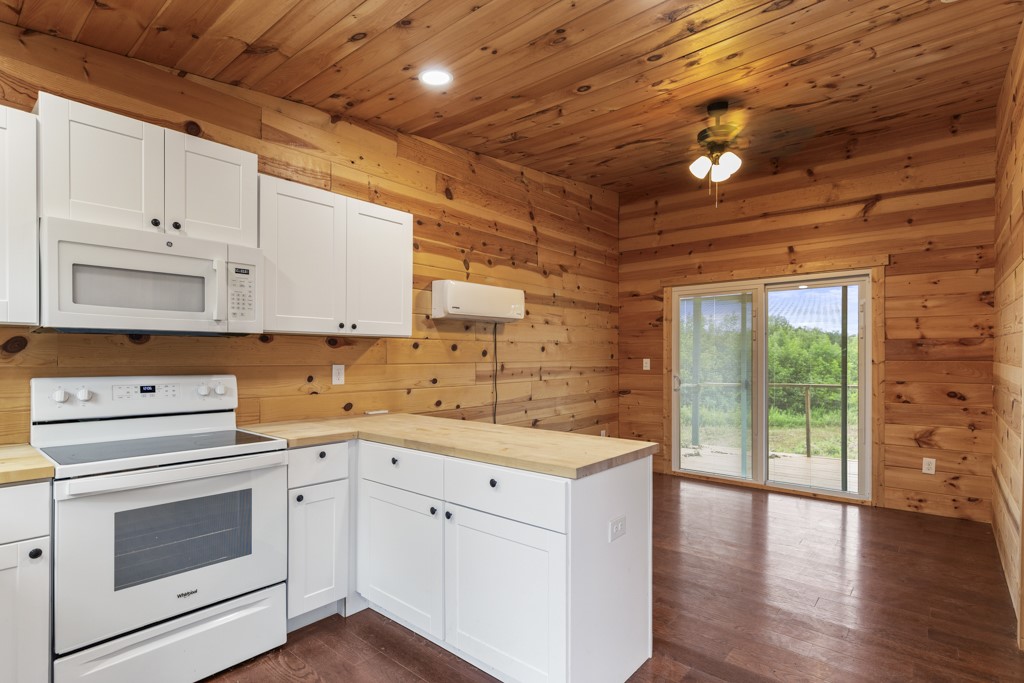 554-556 Poplar Springs Road Walhalla, SC 29691 - Photo 18 of 34
