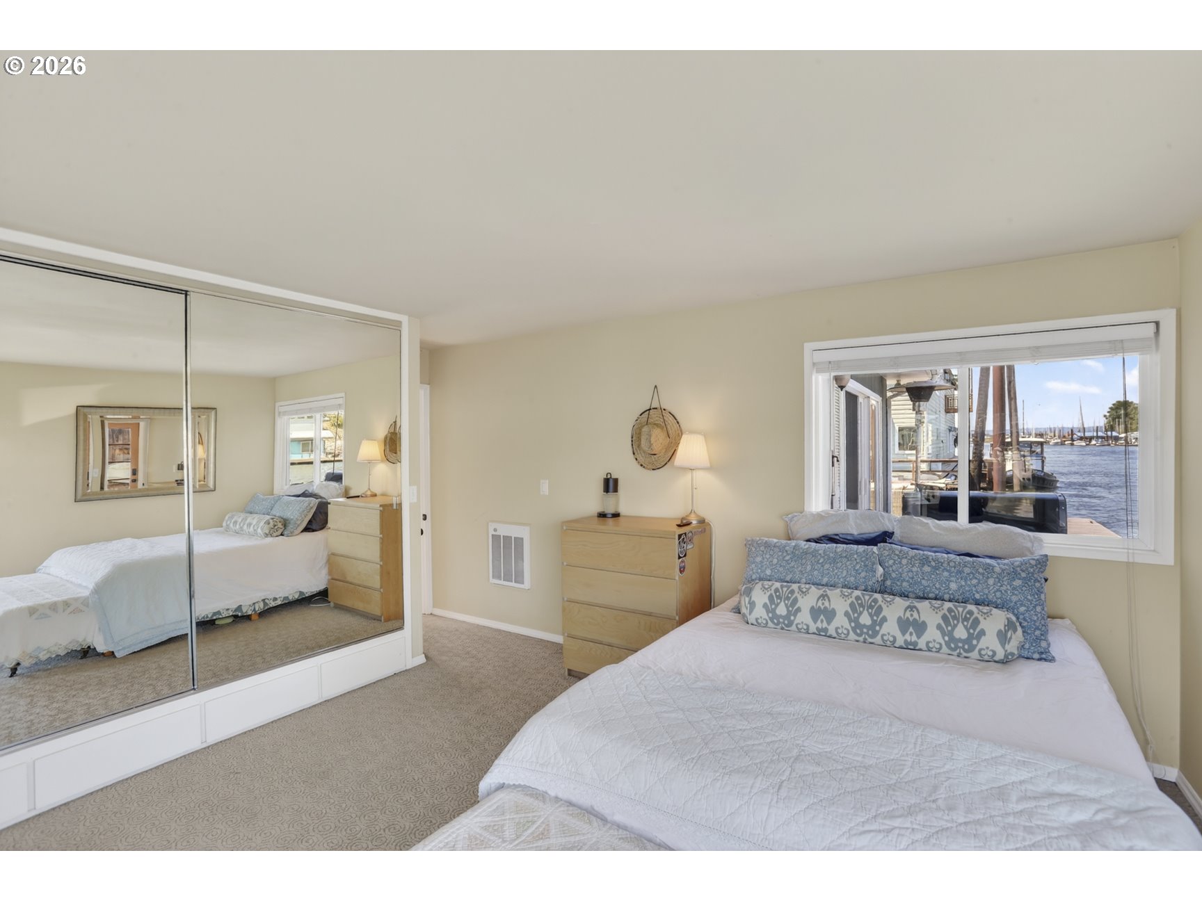 559 Northeast Bridgeton Road, Unit 6 Portland, OR 97211 - Photo 26 of 39 Gallery Image 26