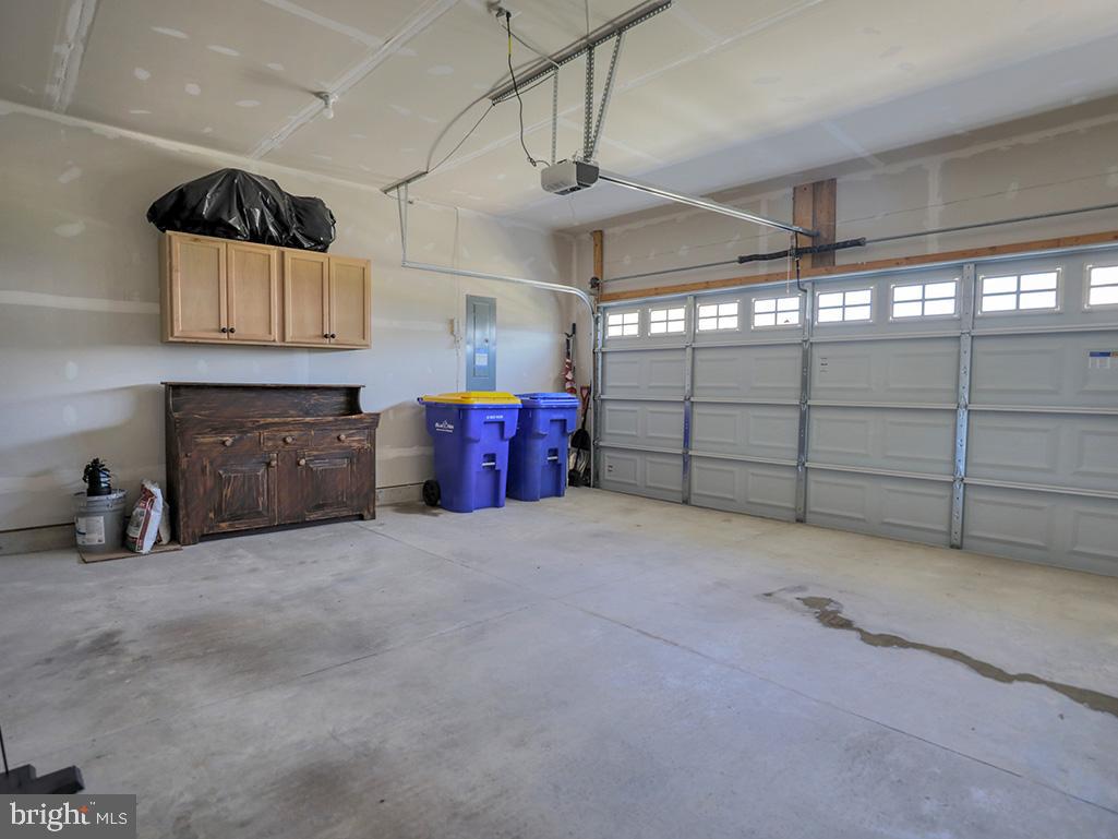 29298 Baker Island Road Lewes, DE 19958 - Photo 38 of 95 Garage