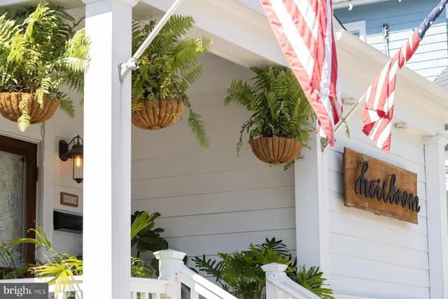 $557,000 | 29298 Baker Island Road, Lewes, DE 19958