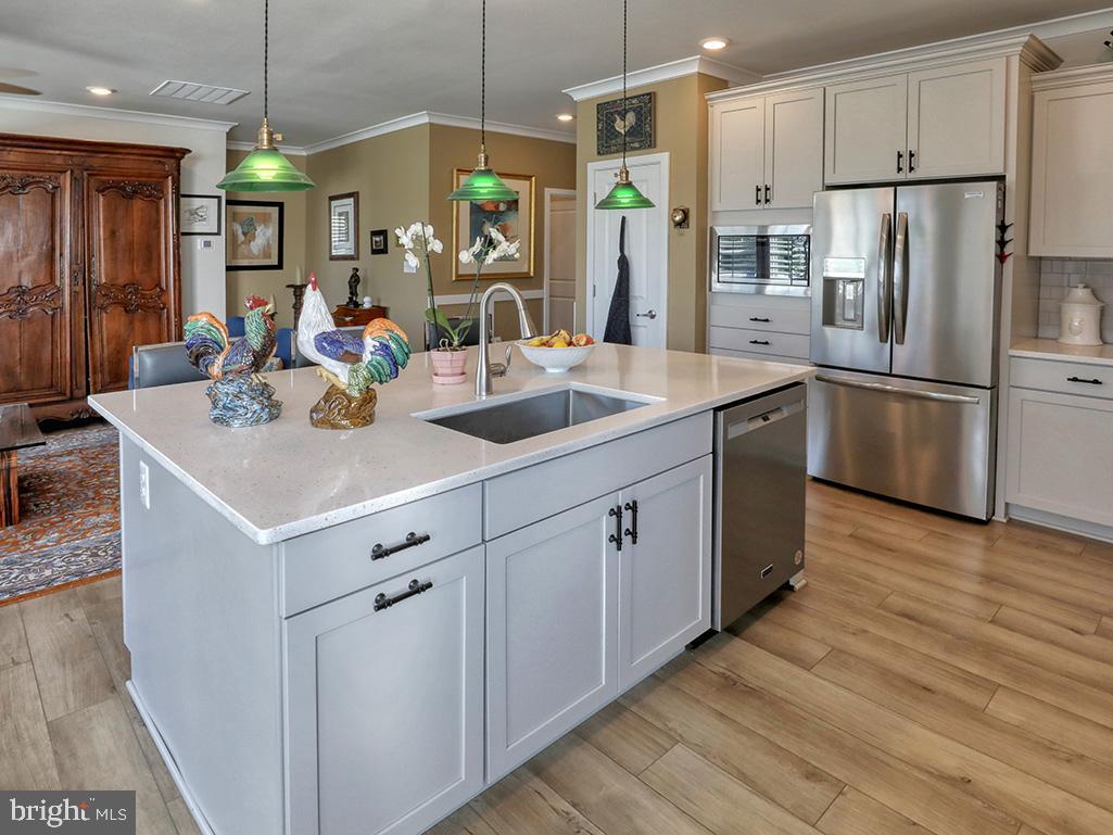 29298 Baker Island Road Lewes, DE 19958 - Photo 7 of 95 Kitchen Island