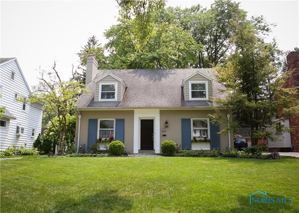 3421 Kirkwall Road Toledo, OH 43606 - Photo 2 of 29 Gallery Image 2