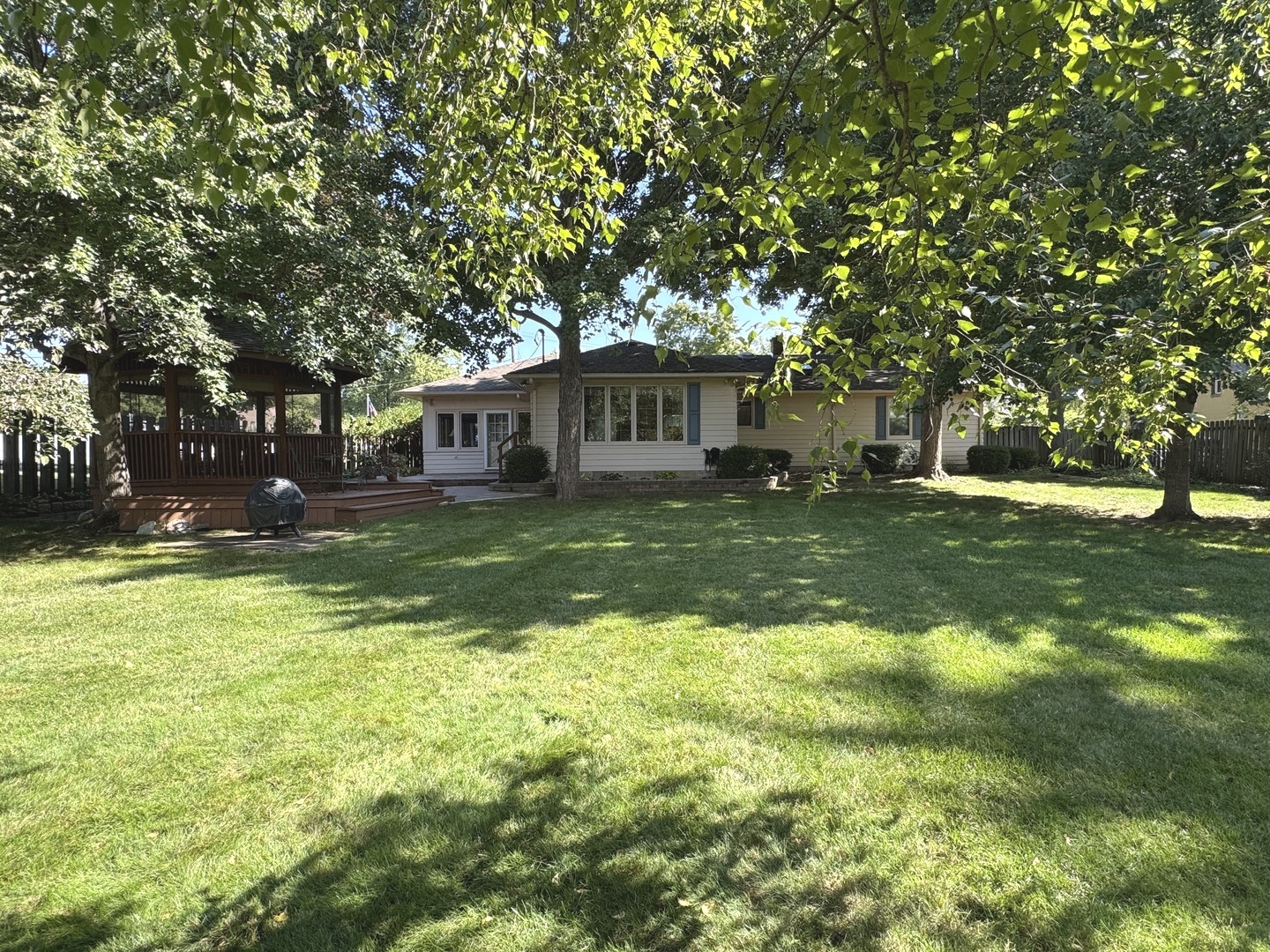 13 Erin Lane Kankakee, IL 60901 - Photo 26 of 34 a view of a house with a big yard
