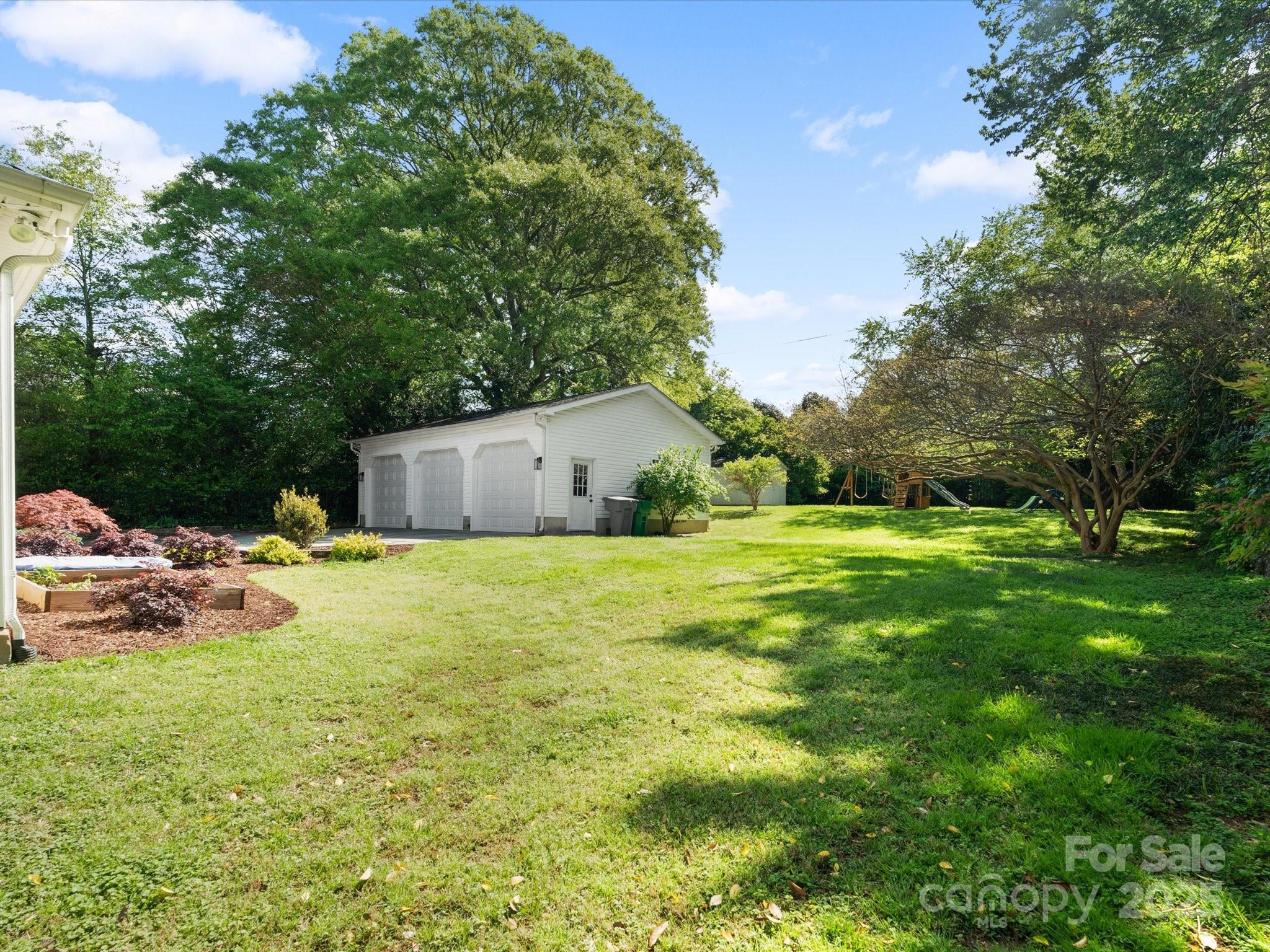 1927 South Wendover Road Charlotte, NC 28211 - Photo 27 of 36 a view of a house with a yard
