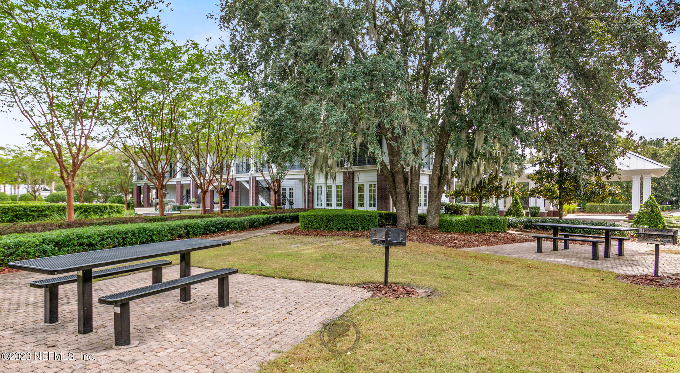 3775 Chasing Falls Road Orange Park, FL 32065 - Photo 58 of 86 OHO Amenities Library - Oakleaf Plantati