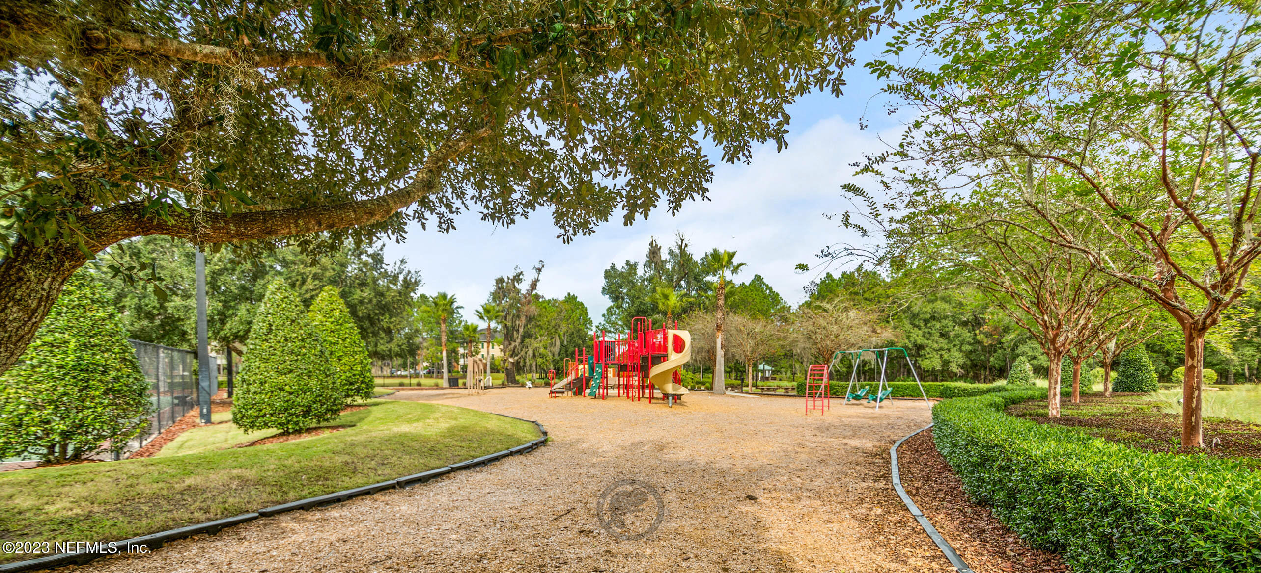 3775 Chasing Falls Road Orange Park, FL 32065 - Photo 59 of 86 OHO Amenities Library - Oakleaf Plantati