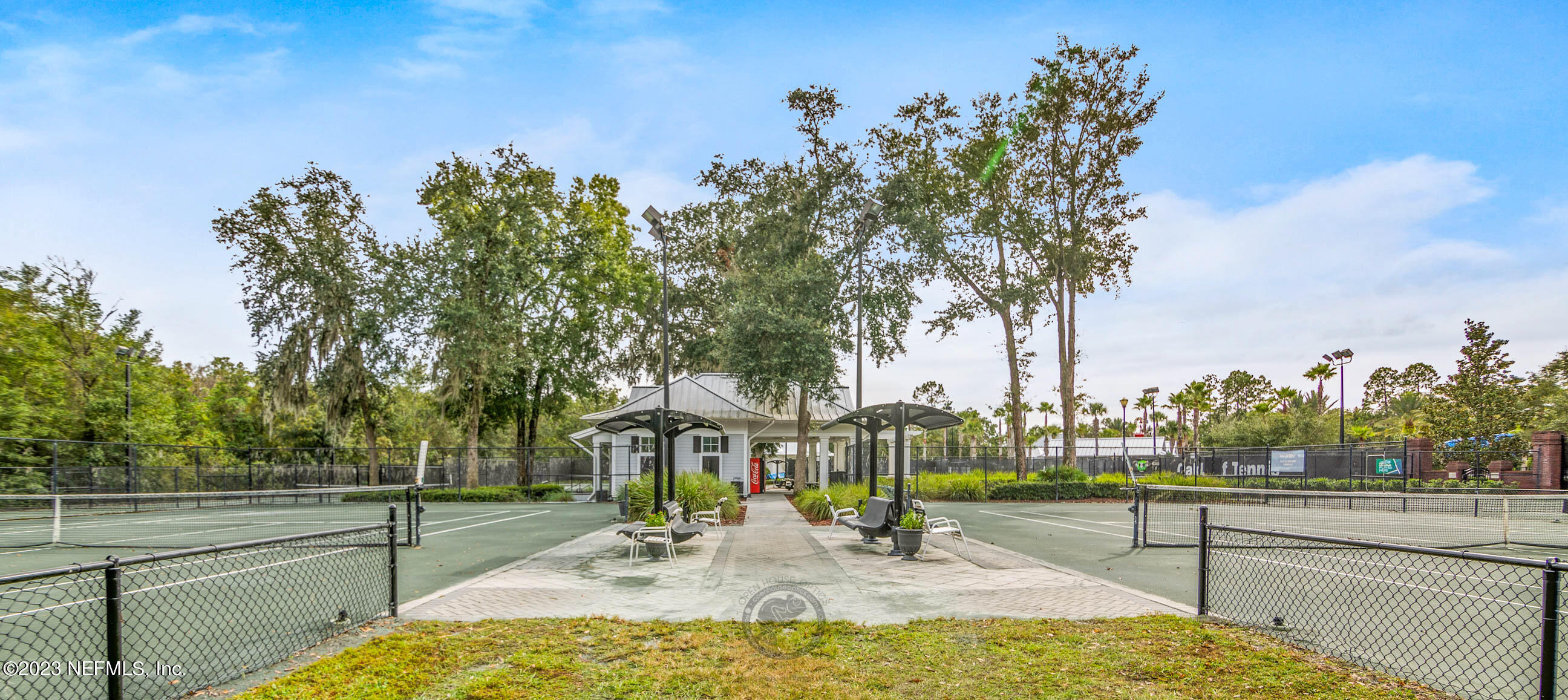 3775 Chasing Falls Road Orange Park, FL 32065 - Photo 68 of 86 OHO Amenities Library - Oakleaf Plantati