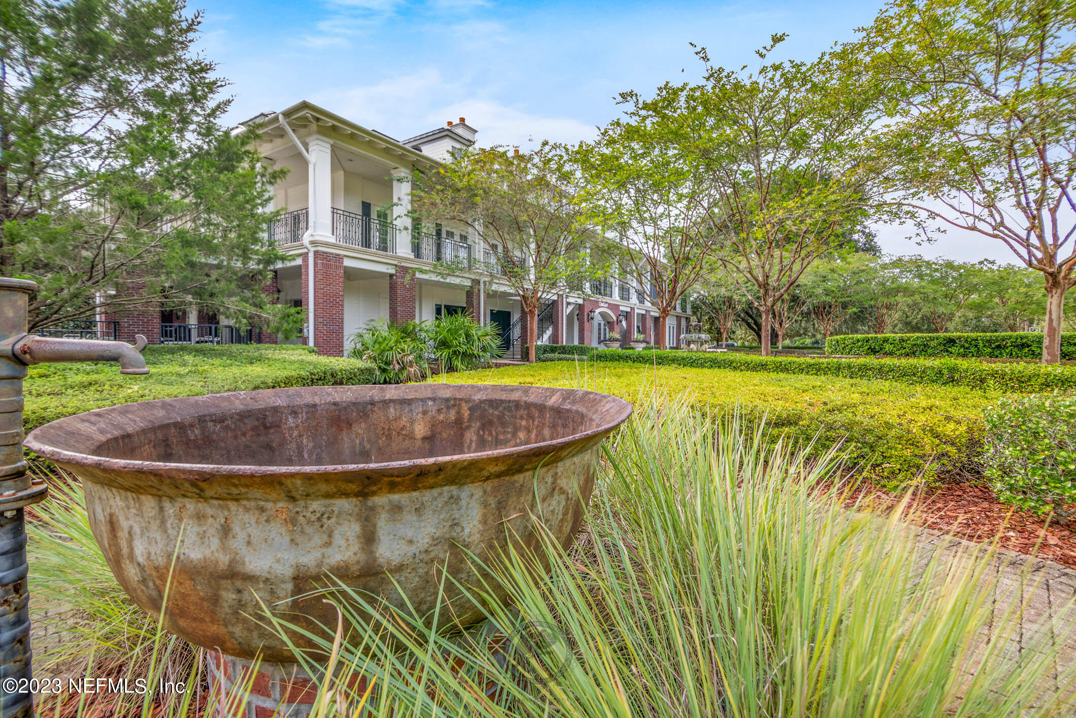 3775 Chasing Falls Road Orange Park, FL 32065 - Photo 78 of 86 OHO Amenities Library - Oakleaf Plantati