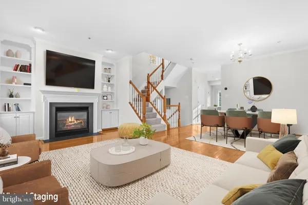 $524,900 | 117 Hearth Court, Baltimore, MD 21212