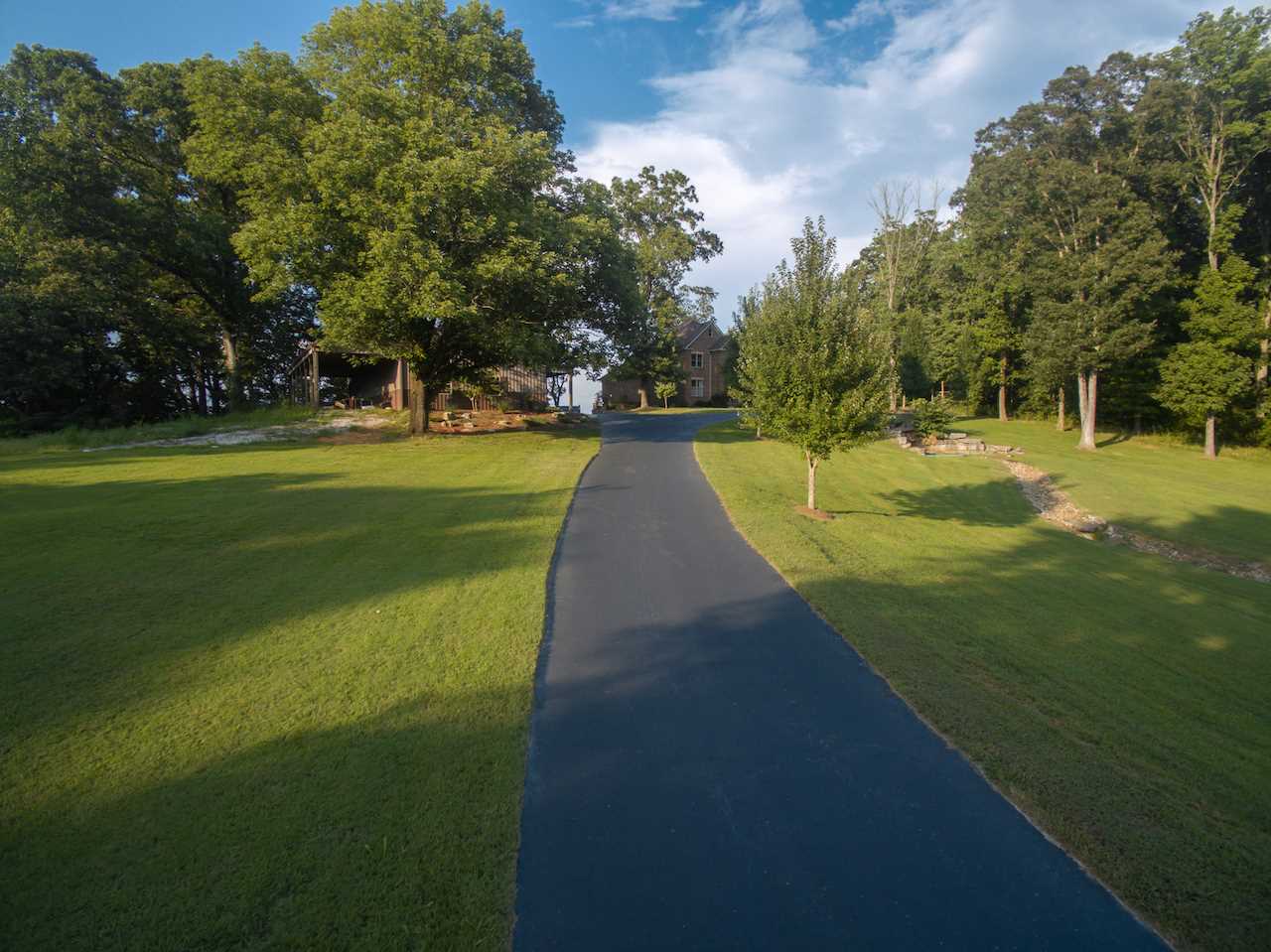 8140 Cemetery Road Bowling Green, KY 42103 - Photo 27 of 35 Gallery Image 27