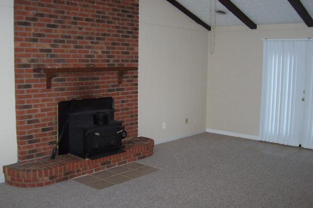 604 Brookmere Road Simpsonville, SC 29681 - Photo 2 of 17 Gallery Image 2