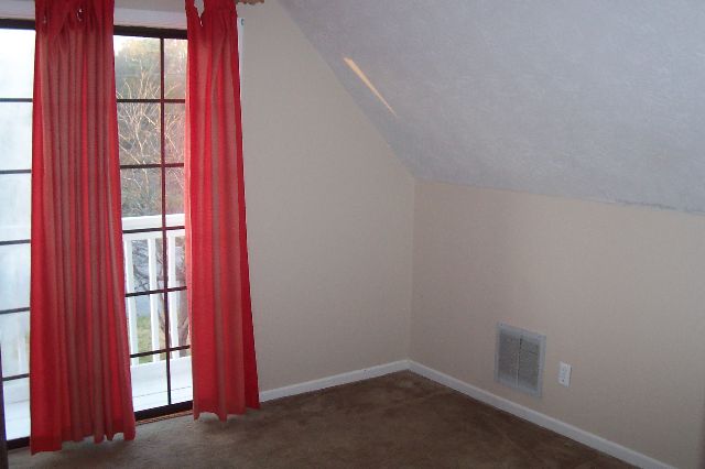 604 Brookmere Road Simpsonville, SC 29681 - Photo 12 of 17 Gallery Image 12