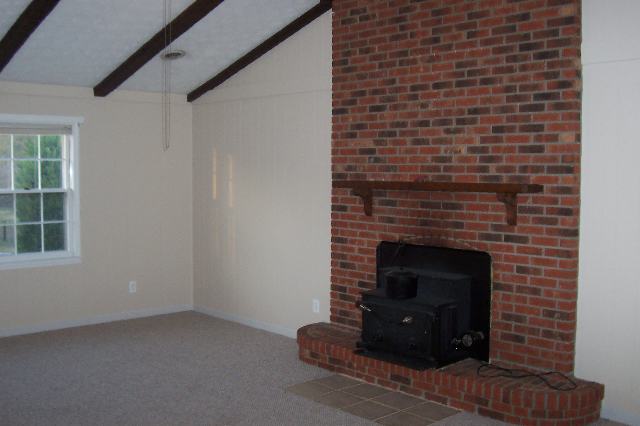 604 Brookmere Road Simpsonville, SC 29681 - Photo 3 of 17 Gallery Image 3