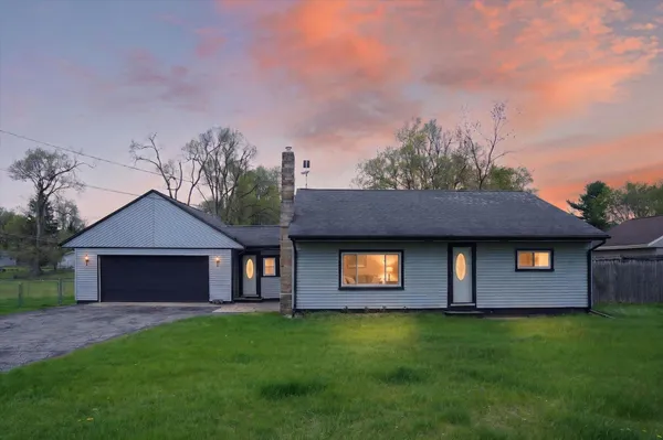 $214,900 | 2750 Hamstead Way, Jackson, MI 49201