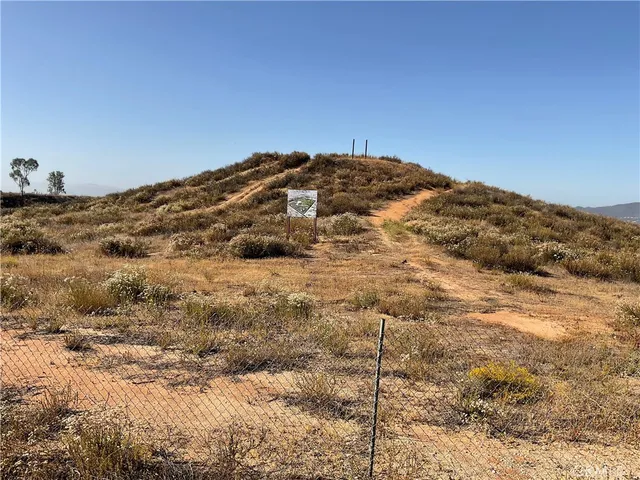 $988,000 | 23777 Wildomar Trail, Wildomar, CA 92595