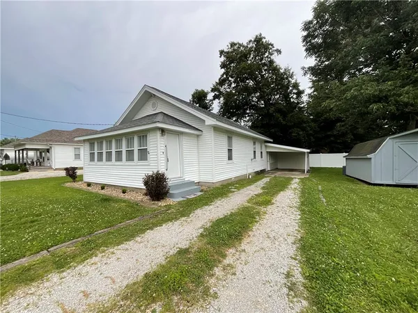 $165,000 | 2400 North Raney Street, Effingham, IL 62401