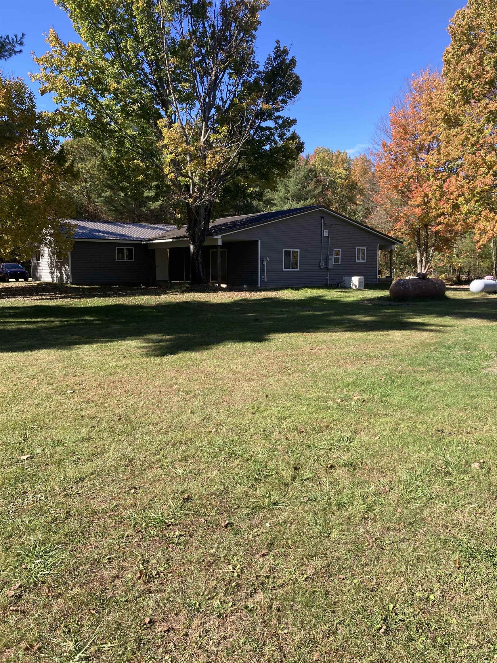 3748 Fitzwater Road Gladwin, MI 48624 - Photo 5 of 49