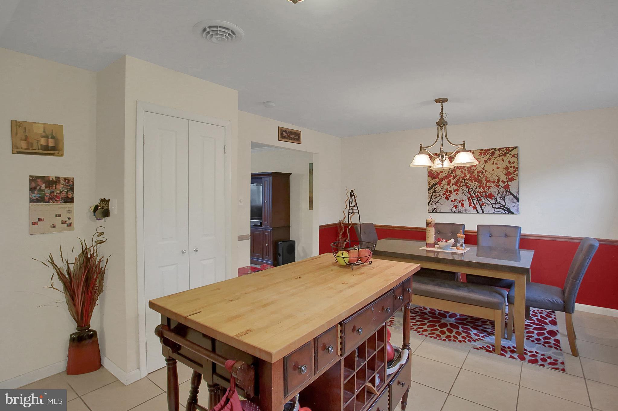 4843 Peterborough Road Harrisburg, PA 17109 - Photo 13 of 53 Eat-in Kitchen