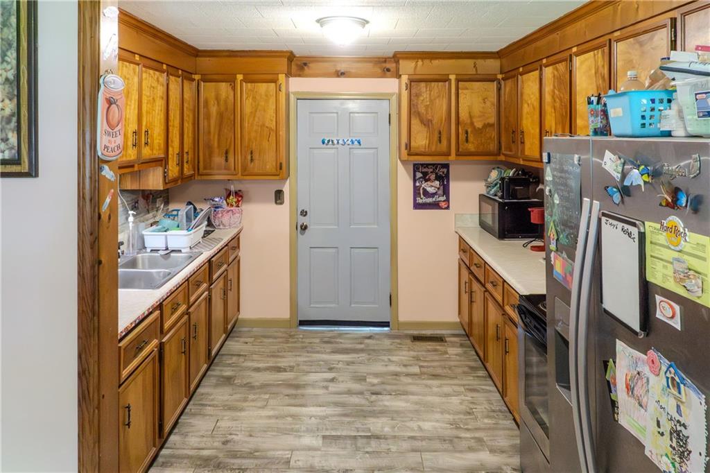 141 Hughes Dairy Road Lindale, GA 30147 - Photo 6 of 25
