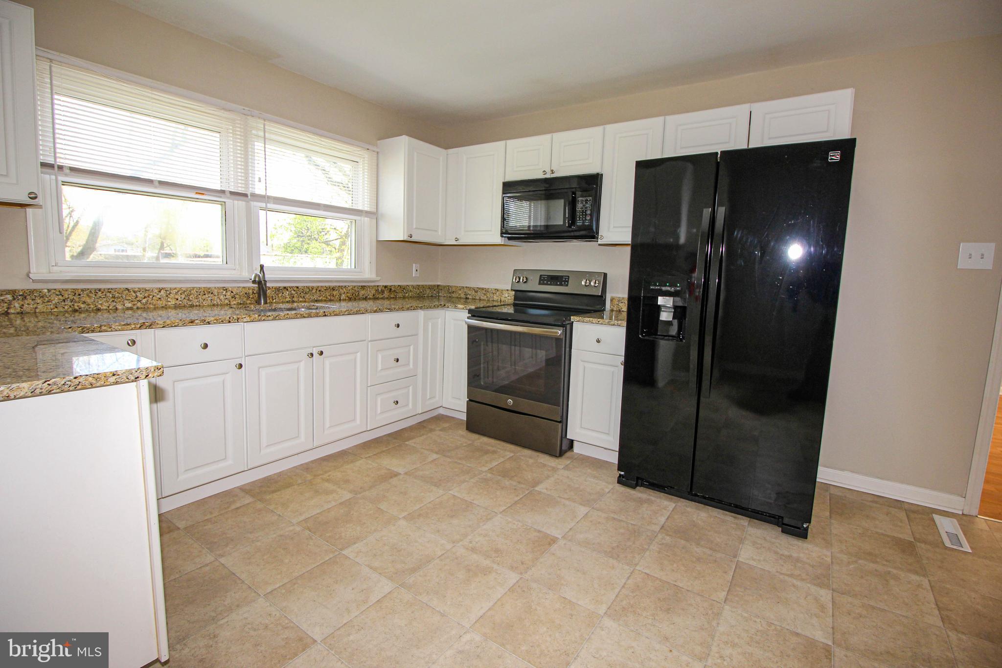 212 East Browning Road Bellmawr, NJ 08031 - Photo 8 of 34 Gallery Image 8
