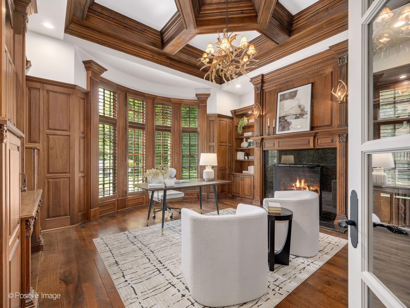 909 Cleveland Road Hinsdale, IL 60521 - Photo 12 of 80 Gallery Image 12