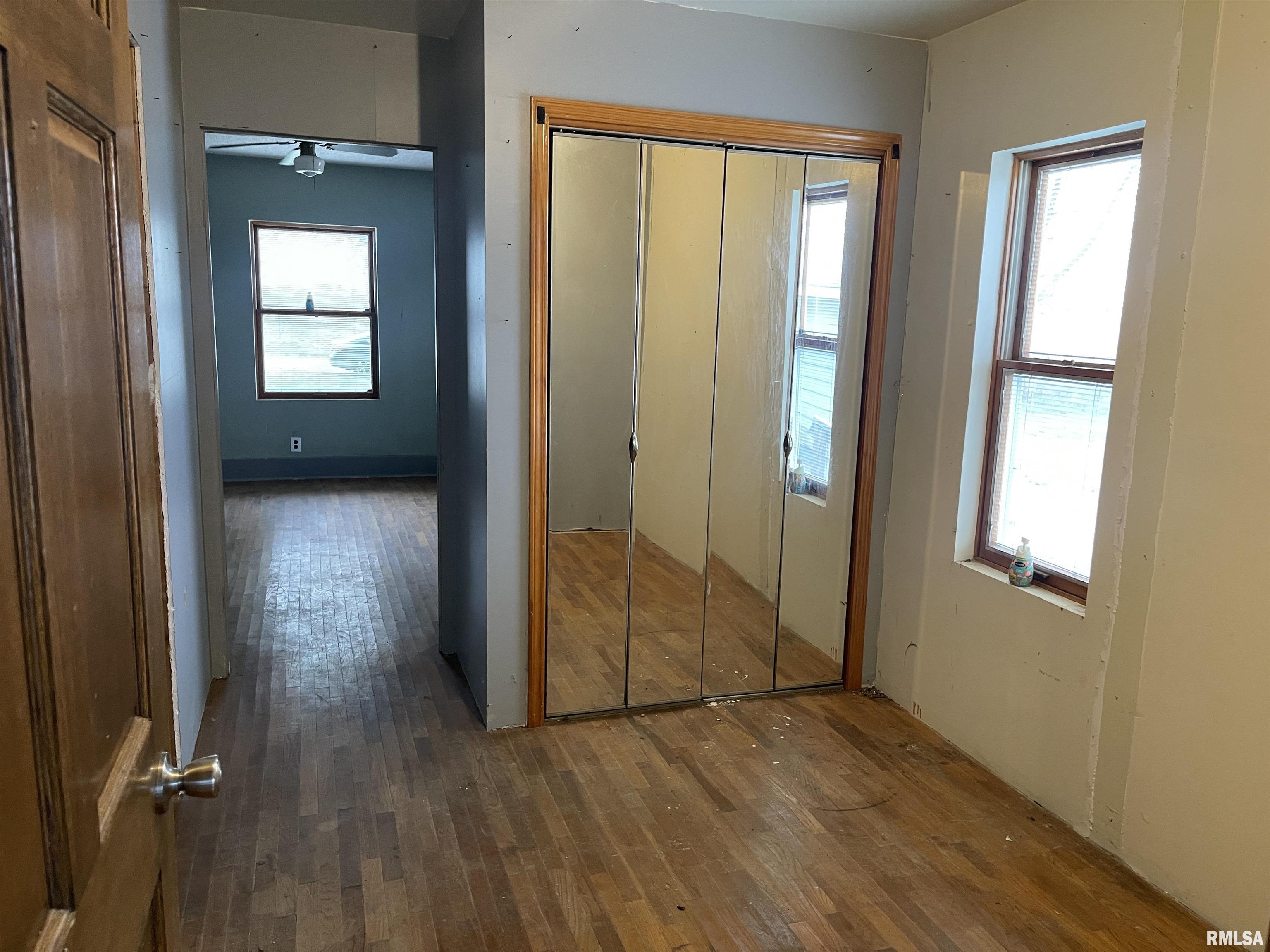 17095 North 17th Avenue Witt, IL 62094 - Photo 21 of 29