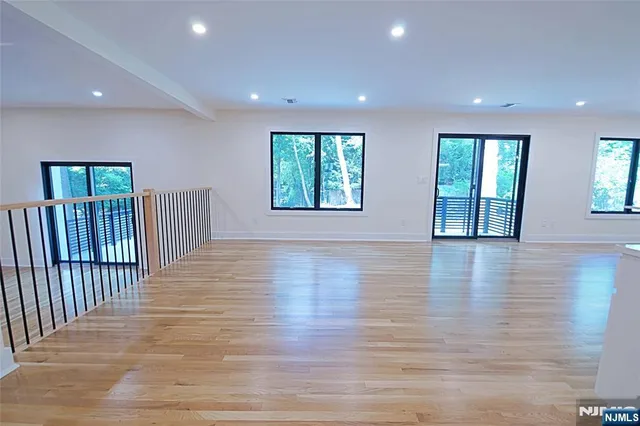 $1,799,000 | 99 Old Hook Road, Closter, NJ 07624