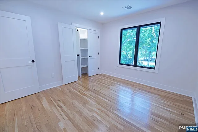 $1,799,000 | 99 Old Hook Road, Closter, NJ 07624