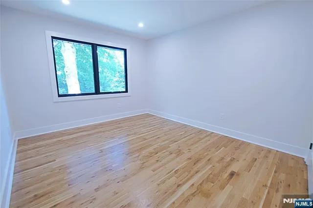 $1,799,000 | 99 Old Hook Road, Closter, NJ 07624