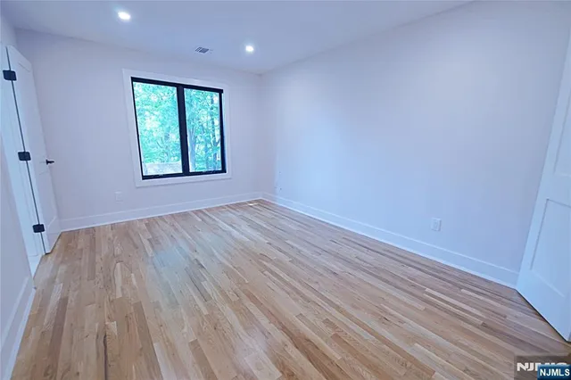 $1,799,000 | 99 Old Hook Road, Closter, NJ 07624