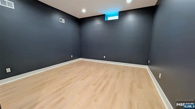 $1,799,000 | 99 Old Hook Road, Closter, NJ 07624