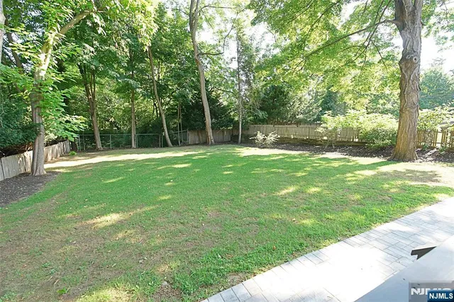 $1,799,000 | 99 Old Hook Road, Closter, NJ 07624