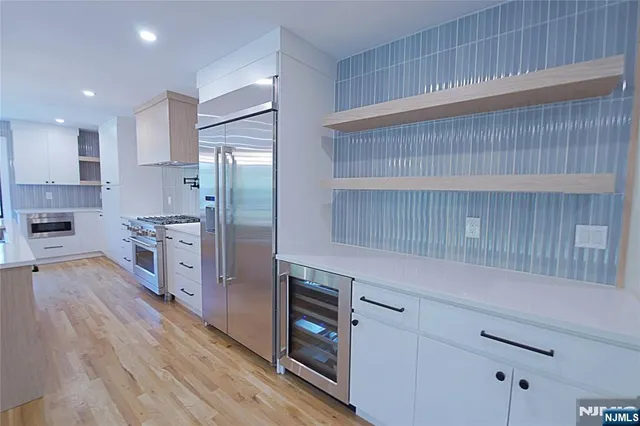 $1,799,000 | 99 Old Hook Road, Closter, NJ 07624