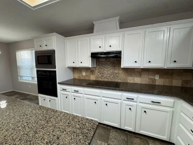 $1,975 | 209 Sooner Street, Wolfforth, TX 79382