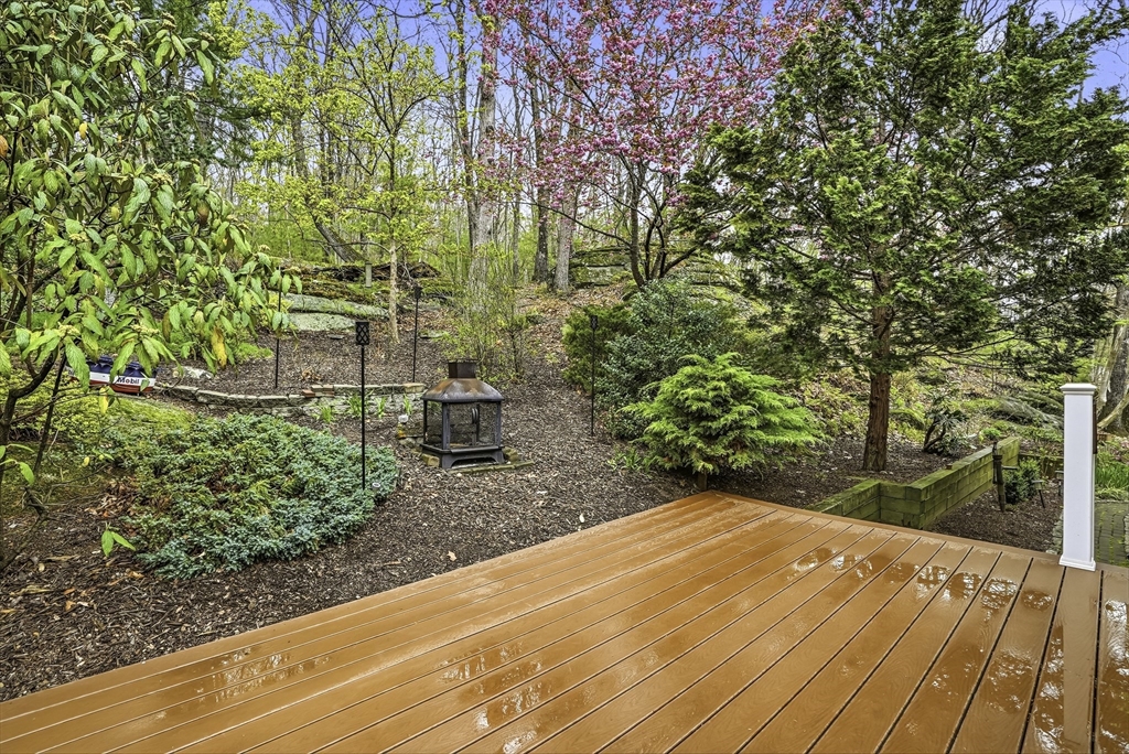 69 Warren Street Upton, MA 01568 - Photo 39 of 41