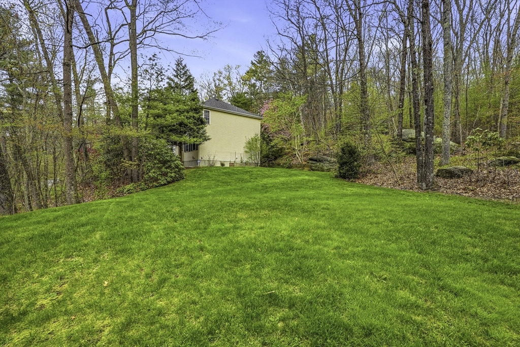 69 Warren Street Upton, MA 01568 - Photo 40 of 41