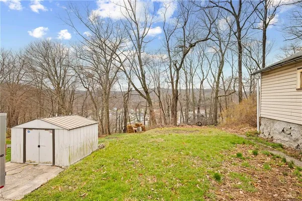 $77,500 | 524 Glenwood Avenue, Johnstown, PA 15905