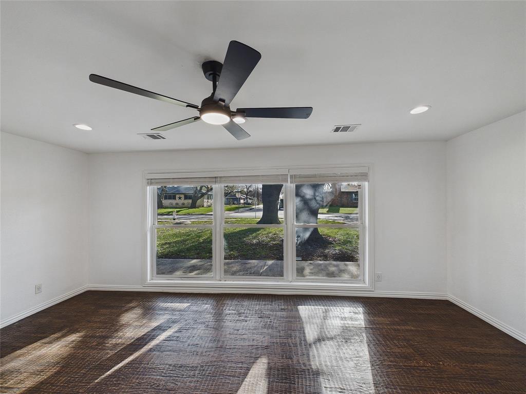 9501 North County Road Frisco, TX 75033 - Photo 4 of 24