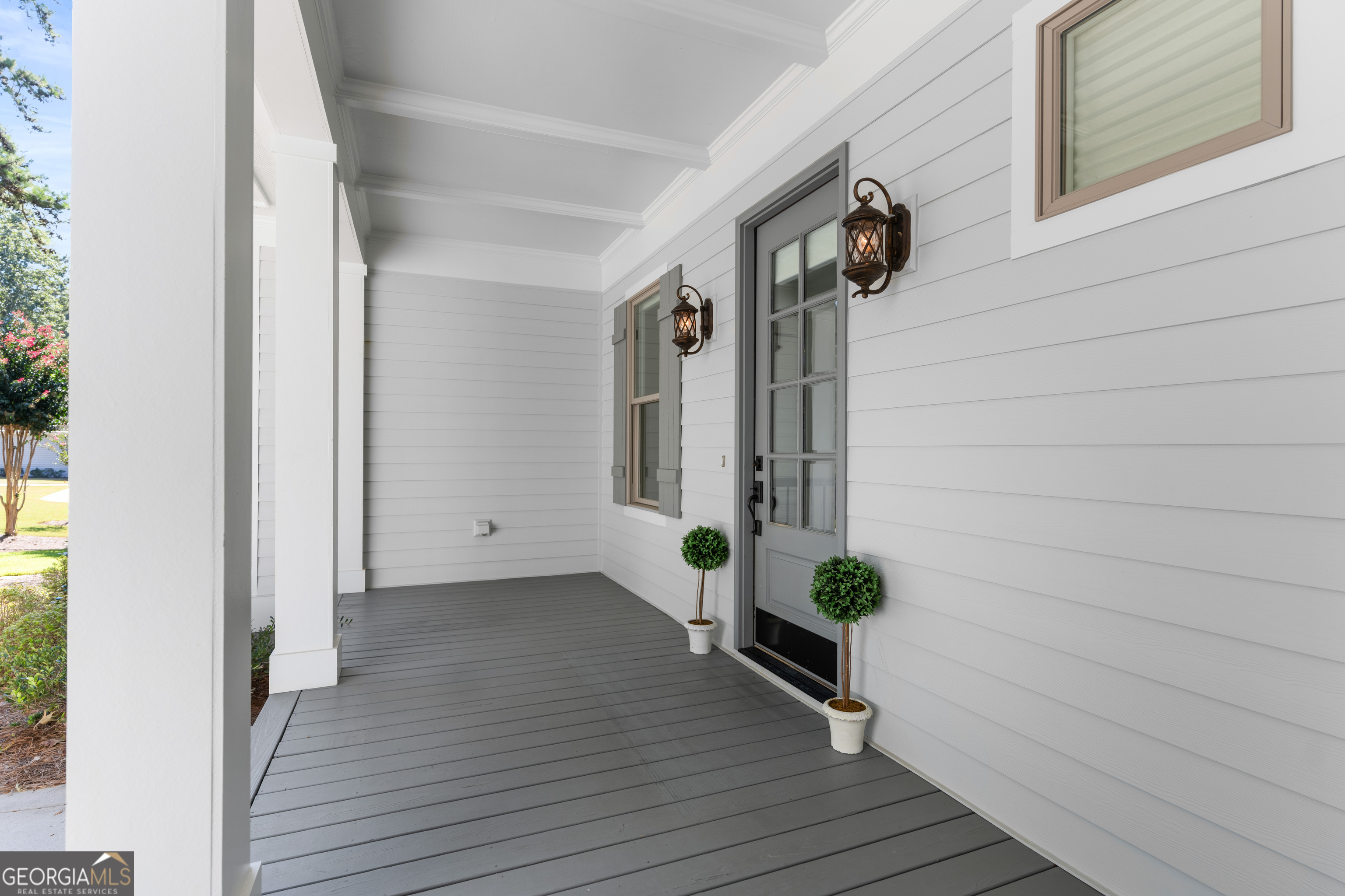 1011 Ridge Terrace Greensboro, GA 30642 - Photo 7 of 72 a view of a entryway